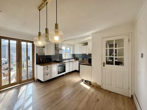 Photo 4- click for photo gallery